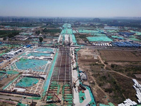好牛配资 济南起步区黄河大道二期项目全力冲刺，首个地下立交即将亮相
